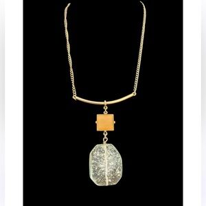 Chico’s Clear Quartz Crystal Bar Necklace